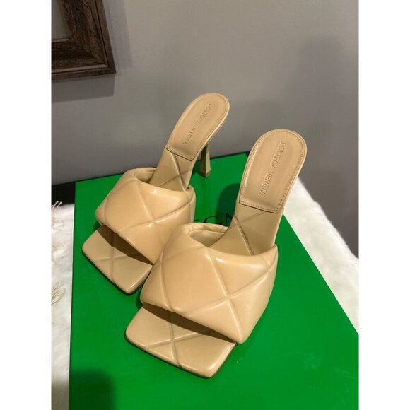 Bottega Veneta Rubber Lido Mule Sandals Cane Sugar Womens Size 36 6 - Picture 5 of 10